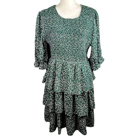 SMX Boho Floral Green Smocked 3/4 Ruffle Layered Hem Midi Dress Size 3X - Picture 1 of 8